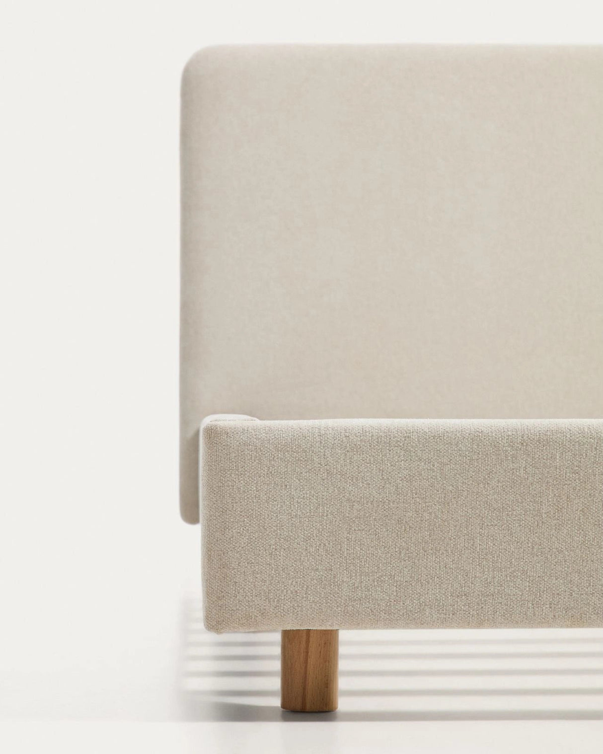 Bett Selven in beiger Chenille für Matratzen 160 x 200 cm von Kave Home – Bild 6