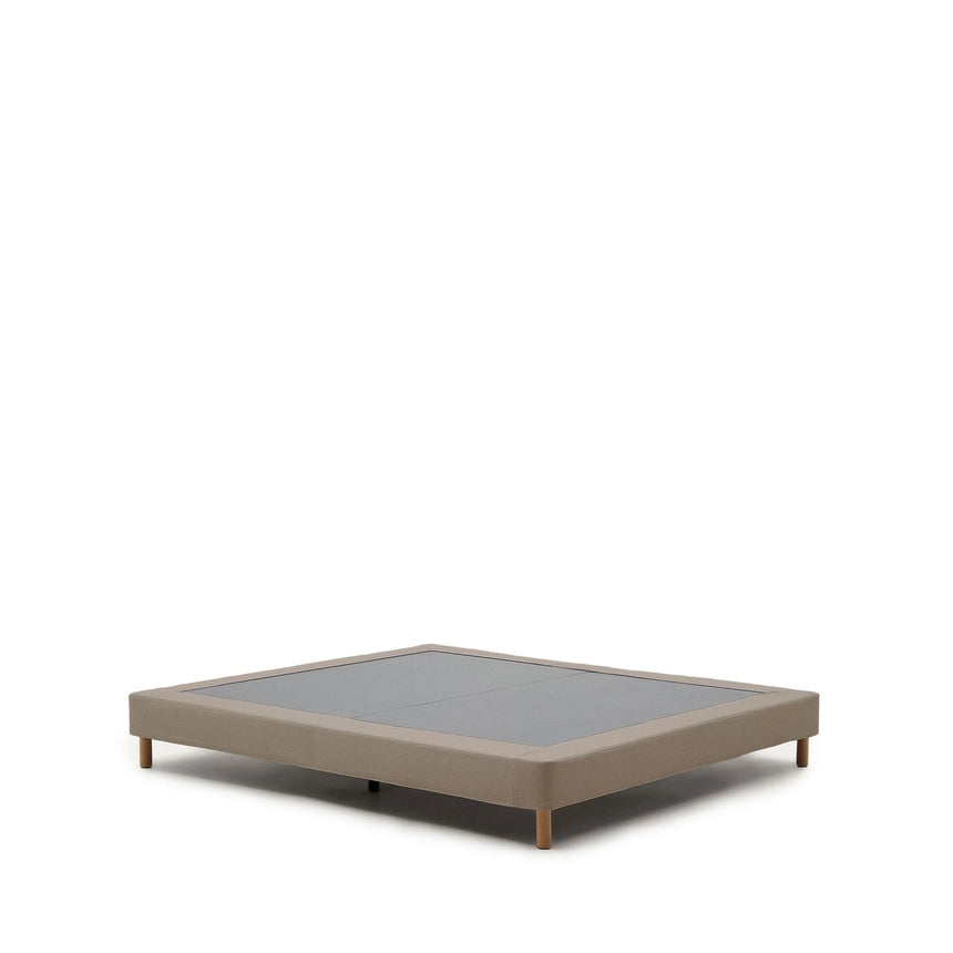 Bettgestell Ofelia mit abnehmbarem Bezug in Braun und Beinen aus massivem Buchenholz für Matratzengröße 180 x 200 cm von Kave Home – Bild 5
