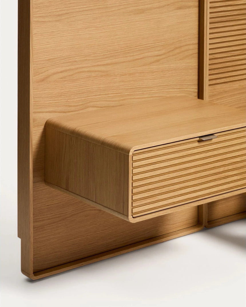 Bettkopfteil Norlen mit 2 Nachttischen aus Eichenfurnier mit naturfarbenem Finish und LED-Licht für Betten bis zu 160 cm FSC Mix Credit von Kave Home – Bild 8