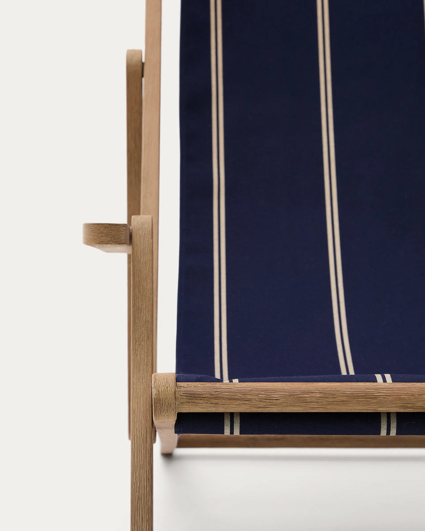 Blau-beige gestreifter klappbarer Outdoor-Liegestuhl Vilara aus massivem Akazienholz, FSC 100% von Kave Home – Produktbild 2