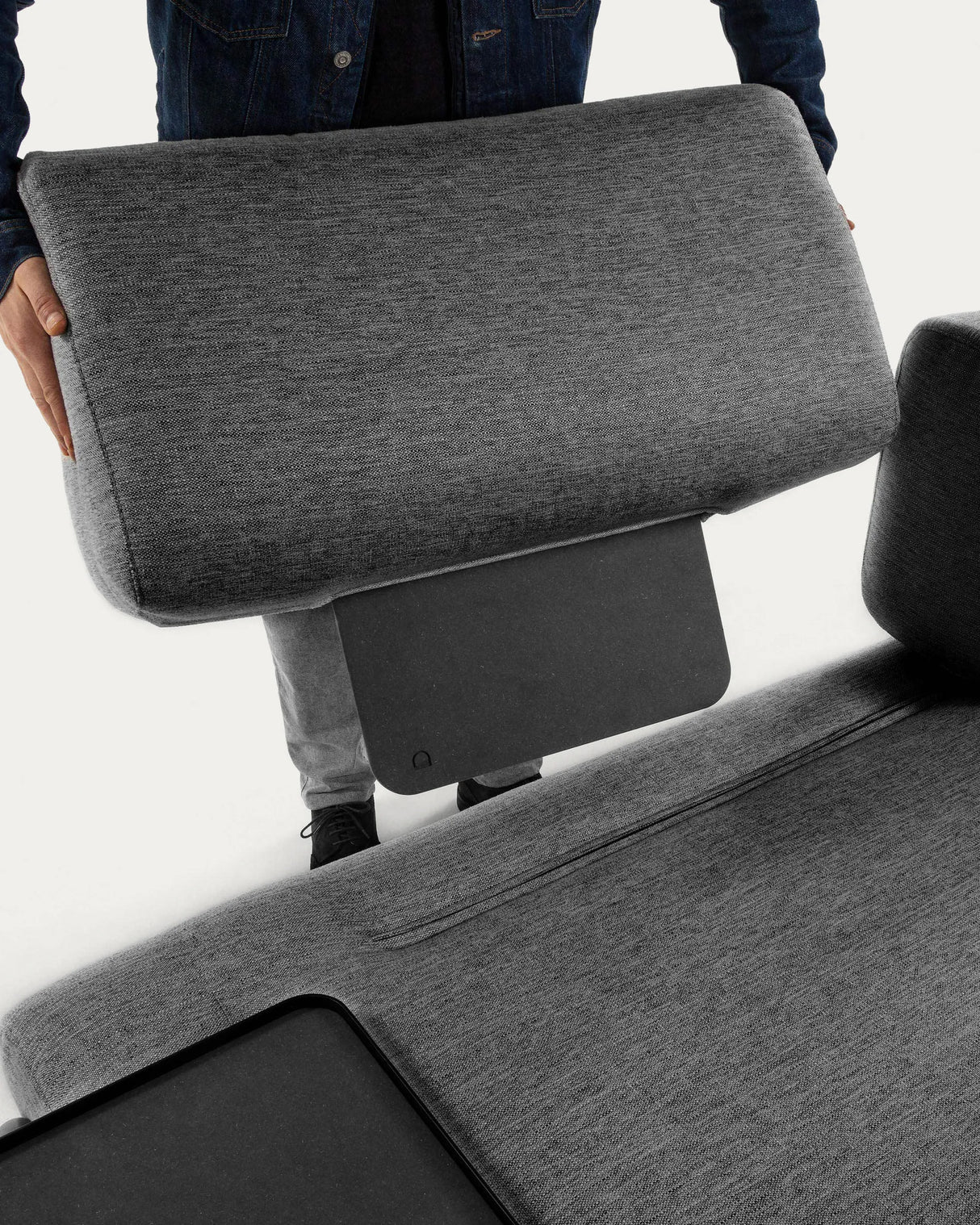 Compo 3-Sitzer Sofa dunkelgrau 232 cm von Kave Home – Produktbild 16