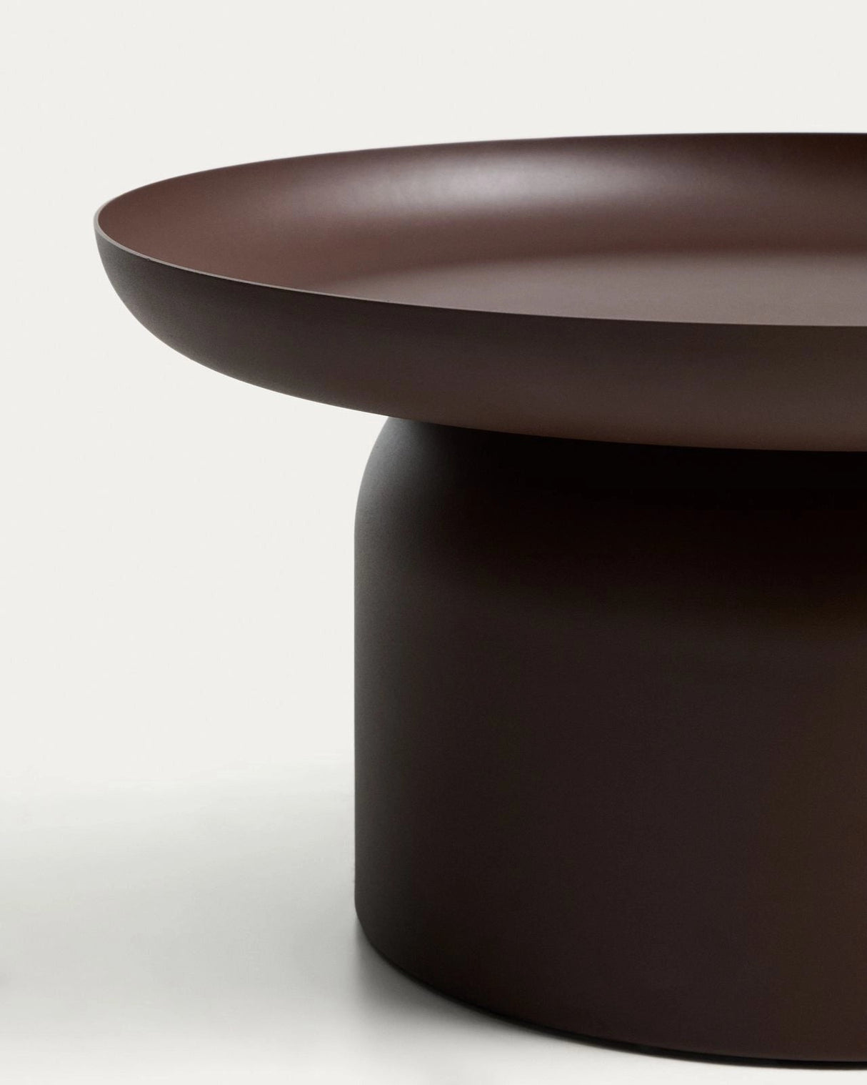 Couchtisch Arcola aus Aluminium in Braun, Ø 70 cm von Kave Home – Bild 2