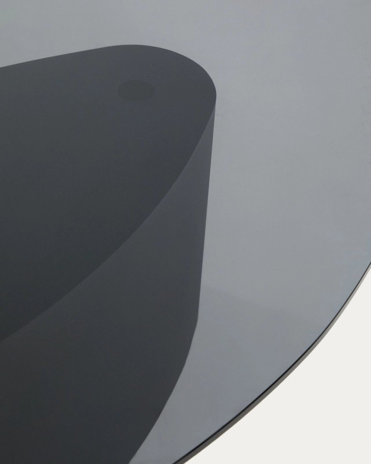 Couchtisch Olir aus gehärtetem Glas und Stahl 140 x 80 cm von Kave Home – Bild 6