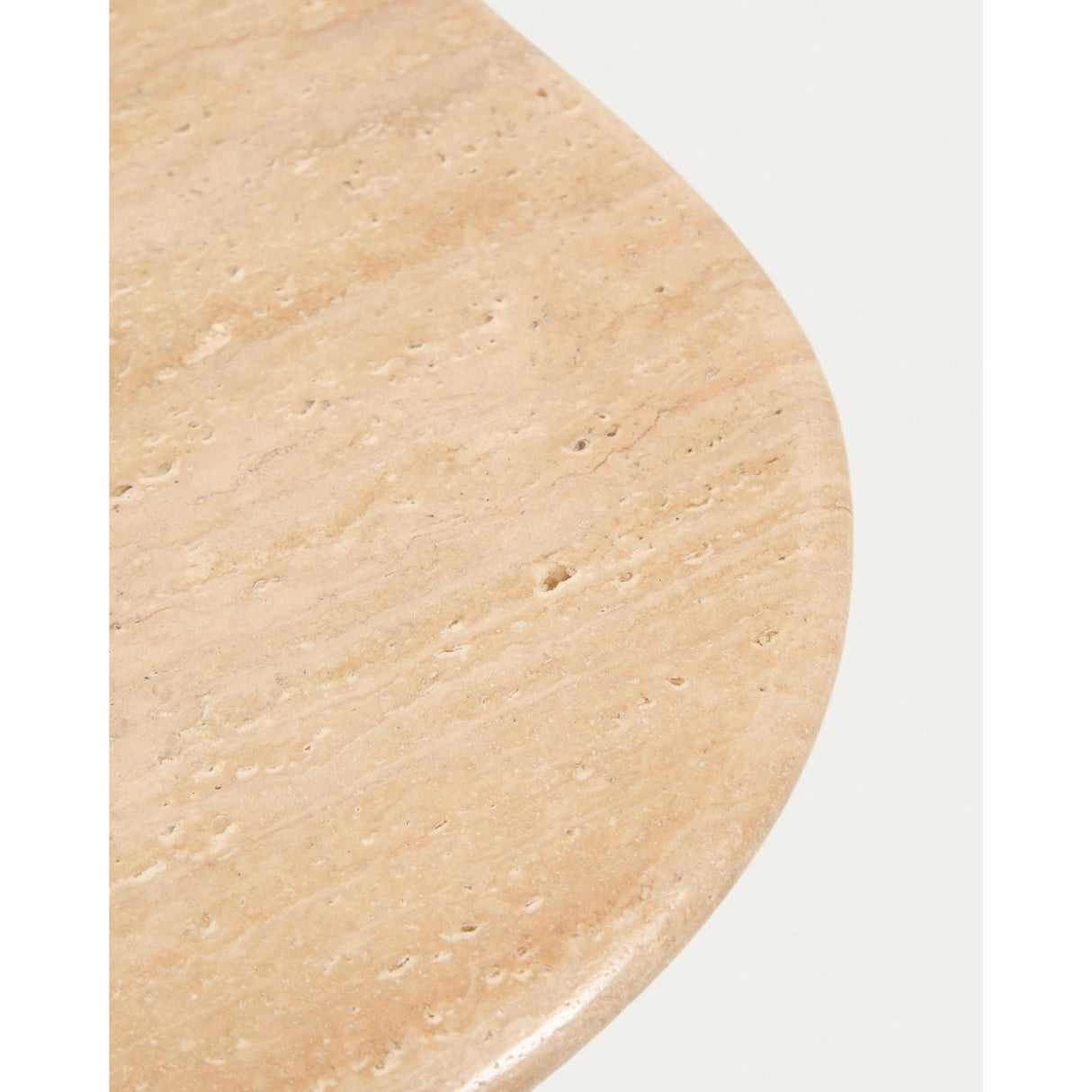 Couchtisch Pirita aus beigem Travertin mit Beinen aus massivem Eichenholz, 147 x 65 cm, FSC 100 % von Kave Home – Bild 6