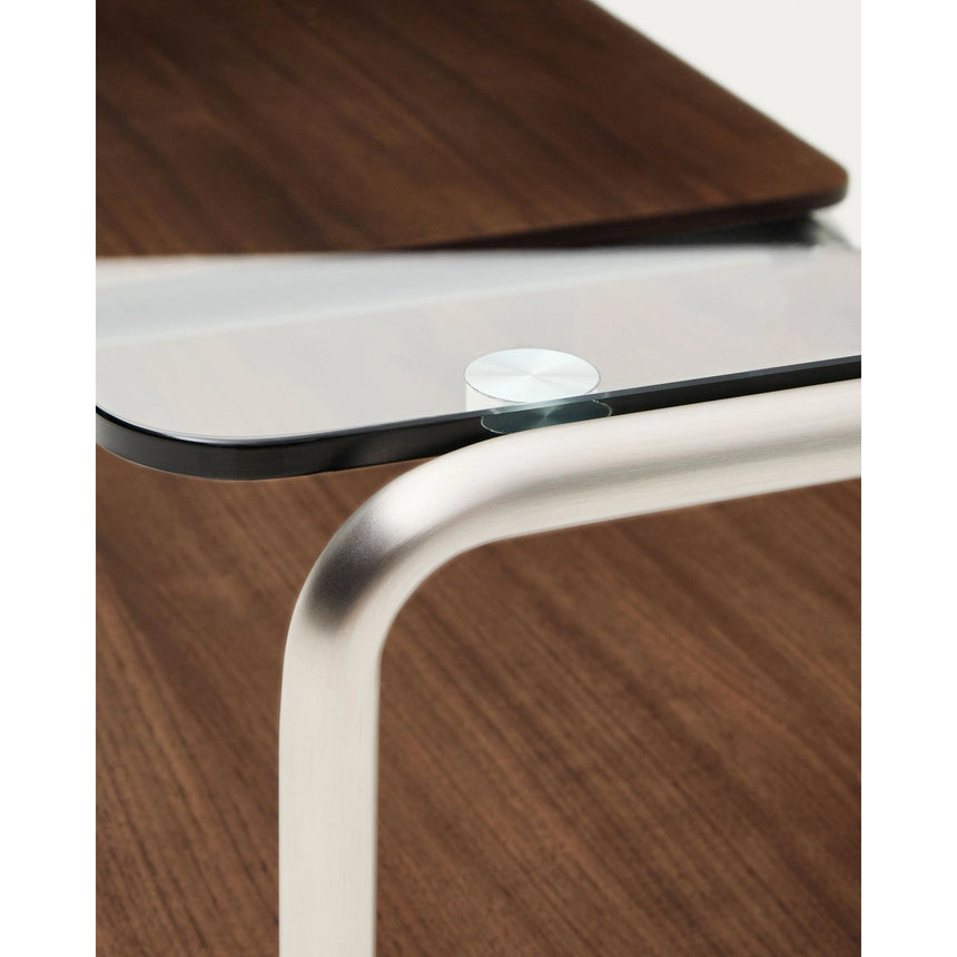Couchtisch Tarsel aus gehärtetem Glas sowie Platte aus Nussbaumfurnier mit Gestell aus gebürstetem Edelstahl 140 x 60 cm von Kave Home – Bild 11