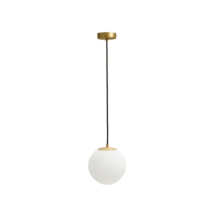 Deckenleuchte Brisia aus Metall mit gebürstetem Messing-Finish und einer mattierten Glaskugel Ø 15 cm von Kave Home – Bild 1