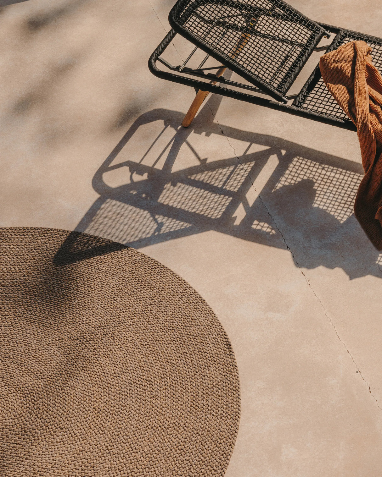 Despas Teppich rund aus synthetischen Fasern beige Ø 200 cm von Kave Home – Produktbild 4