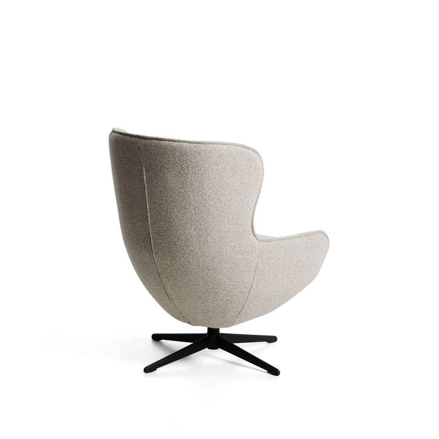 Drehsessel Sorile mit beiger Chenille und schwarz lackiertem Stahl, FSC 100 % von Kave Home – Bild 4