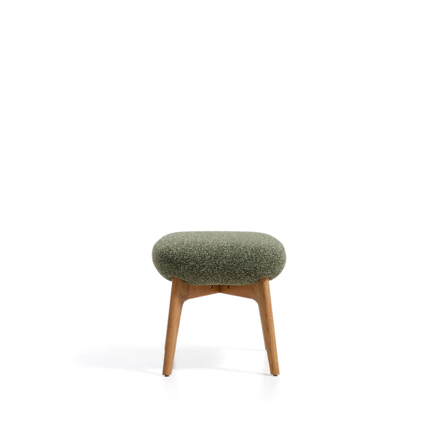 Fußablage Adiran mit dicker Chenille in dunklem Beige und Beinen aus massivem Eichenholz mit natürlichem Finish von Kave Home – Bild 6