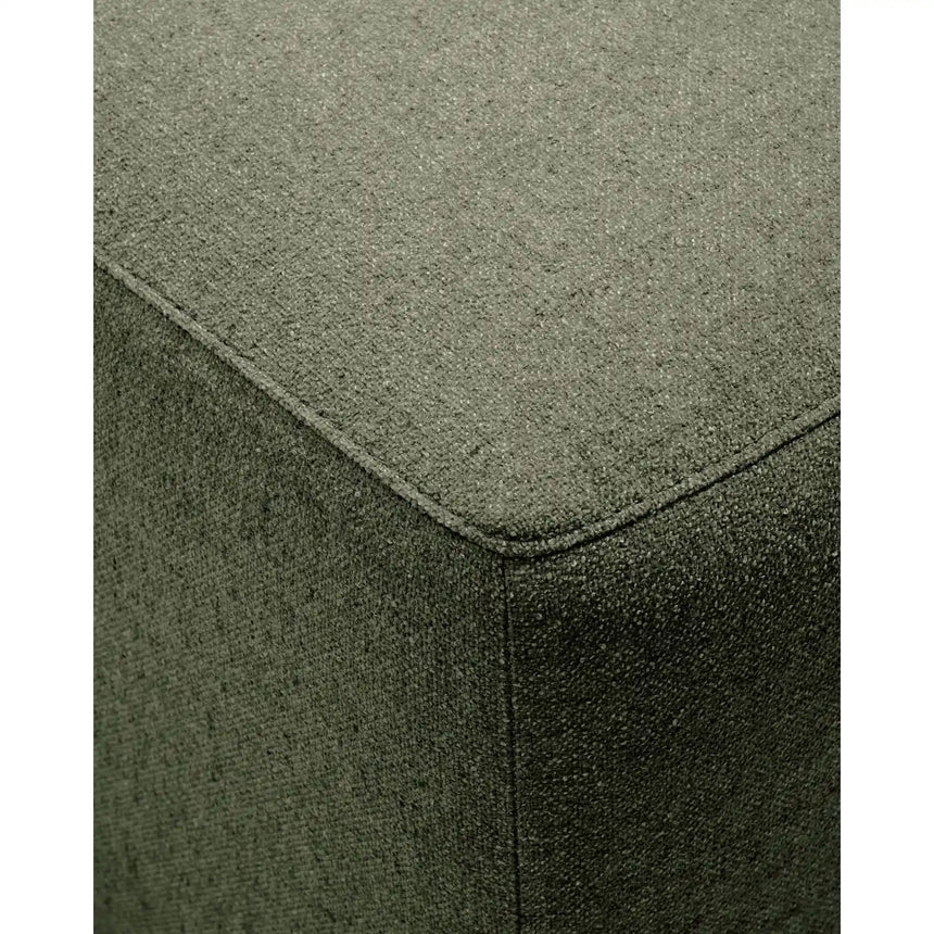 Fußablage Blok in moosgrüner Chenille, 90 x 74 cm, FSC Mix Credit von Kave Home – Bild 8