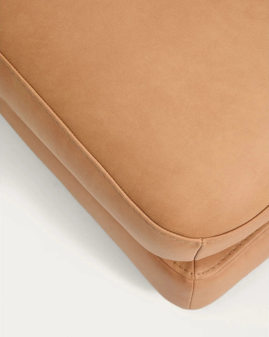 Fußablage Gala in braunem Leder, 90 x 90 cm von Kave Home – Produktbild 6