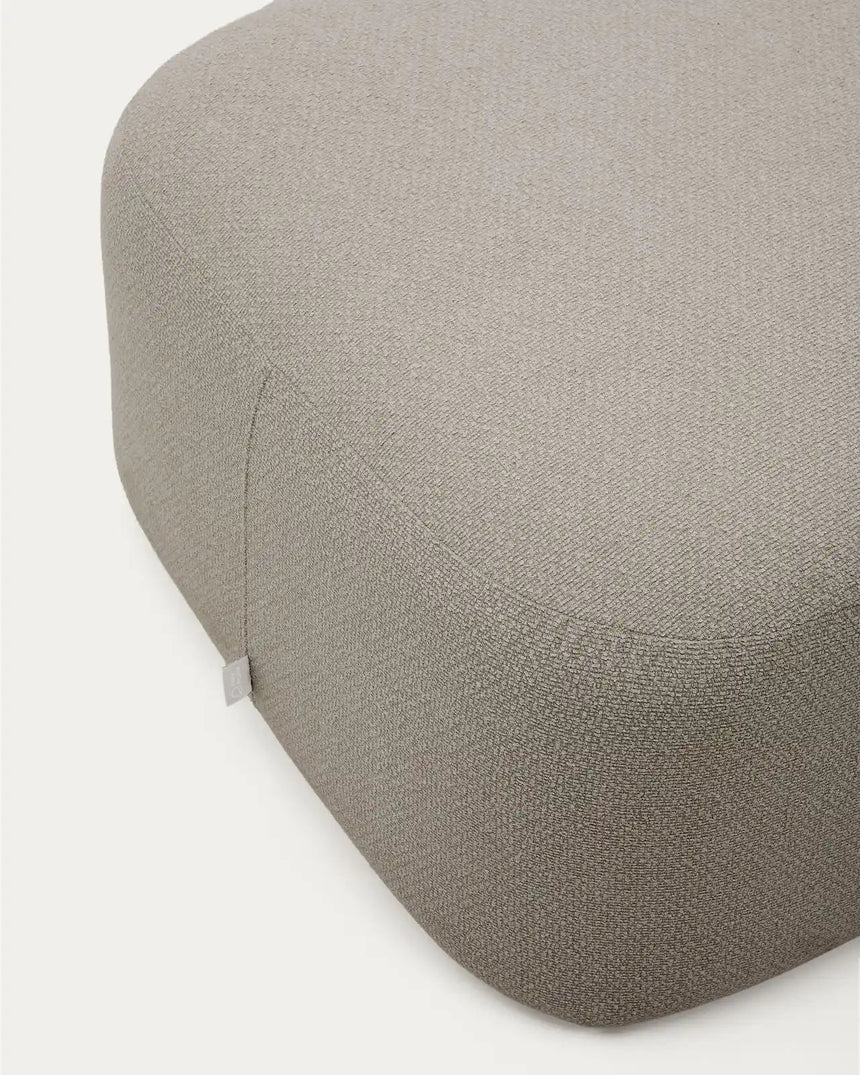 Fußablage Martina mit Chenille in Steinton 123 x 85 cm von Kave Home – Bild 4