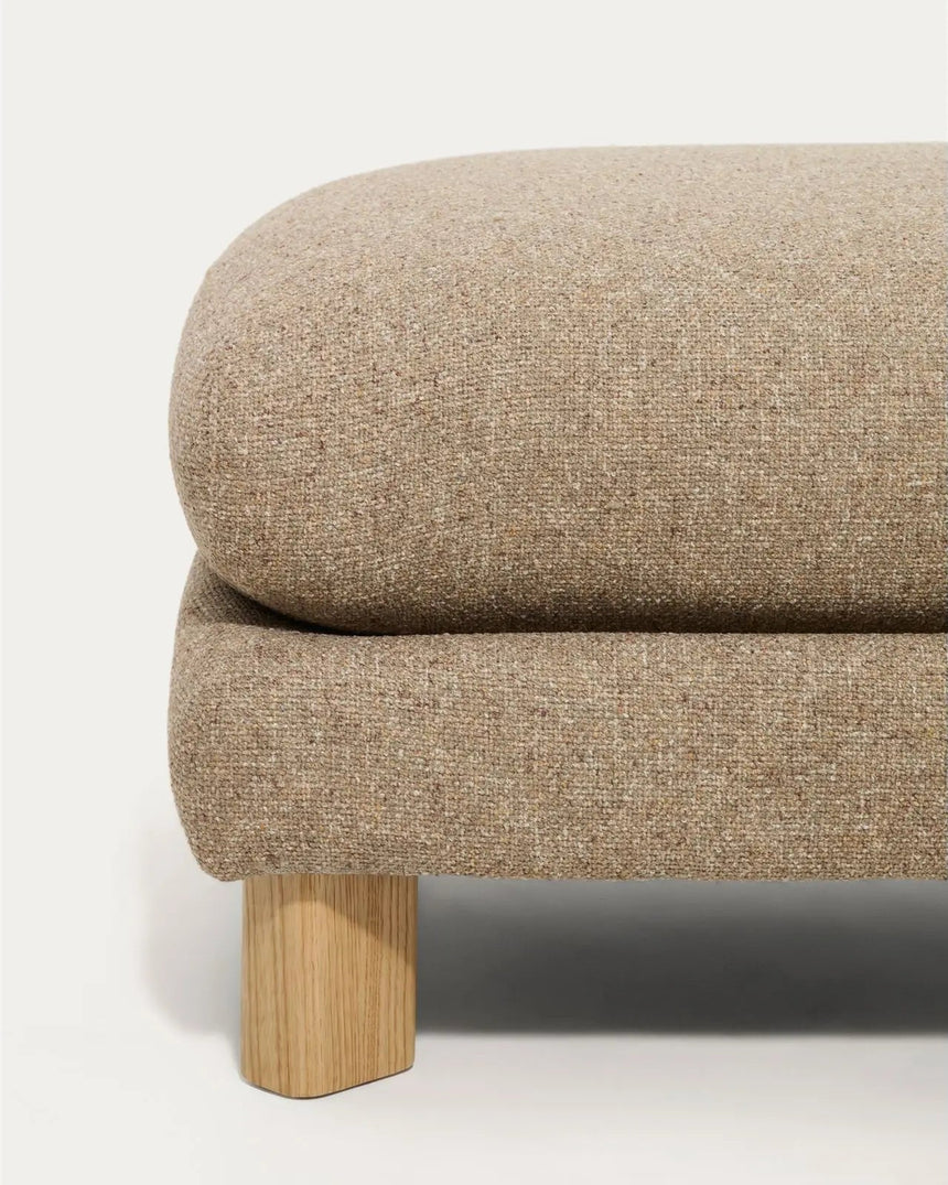 Fußablage Vera mit Beinen aus massivem Eschenholz mit natürlichem Finish, 80 x 80 cm, FSC Mix Credit von Kave Home – Bild 4