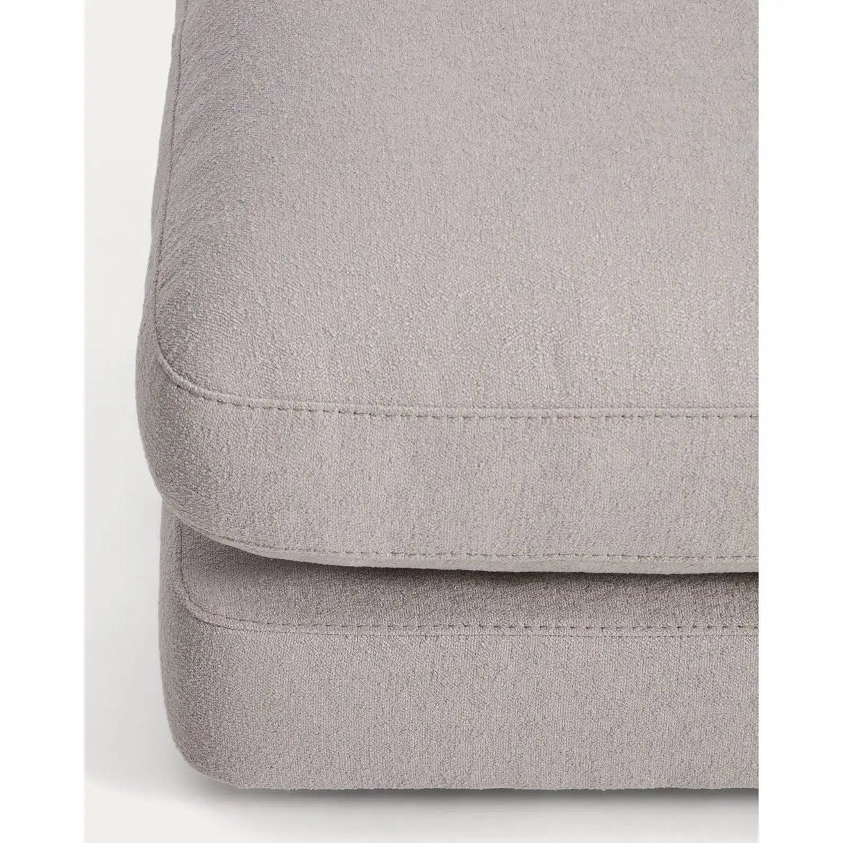 Fußhocker Gala aus grauem Micro-Bouclé FSC Mix Credit 90 x 90 cm von Kave Home – Produktbild 6