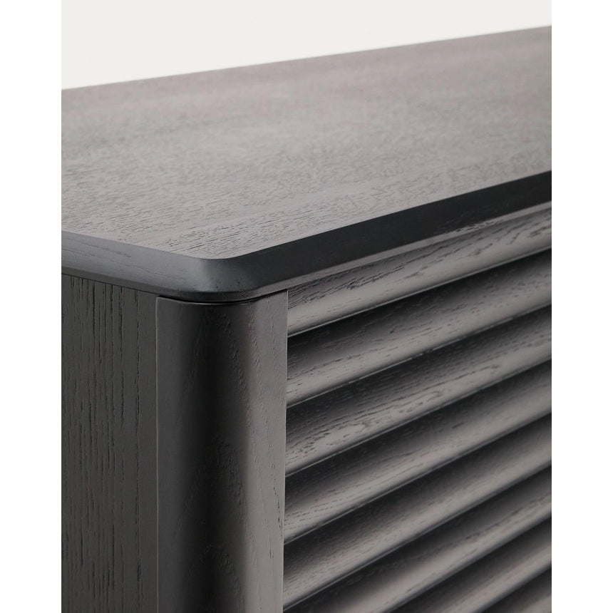 Highboard Lenon 3 Türen 3 Schubladen Eiche massiv und furniert schwarz 200x86cm FSC Mix Kredit von Kave Home – Bild 11