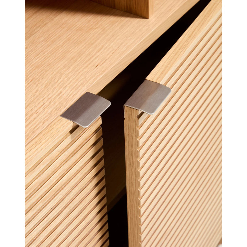 Highboard Norlen mit 4 Türen in Eichenfurnier mit naturfarbenem Finish FSC Mix Credit 100 x 163 cm von Kave Home – Bild 8