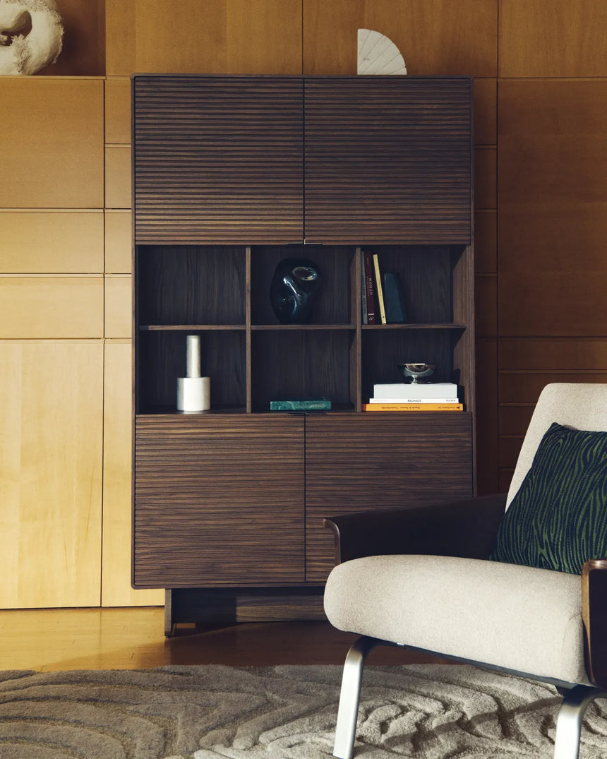Highboard Norlen mit 4 Türen in Nussbaumfurnier FSC Mix Credit 100 x 163 cm von Kave Home – Produktbild 2