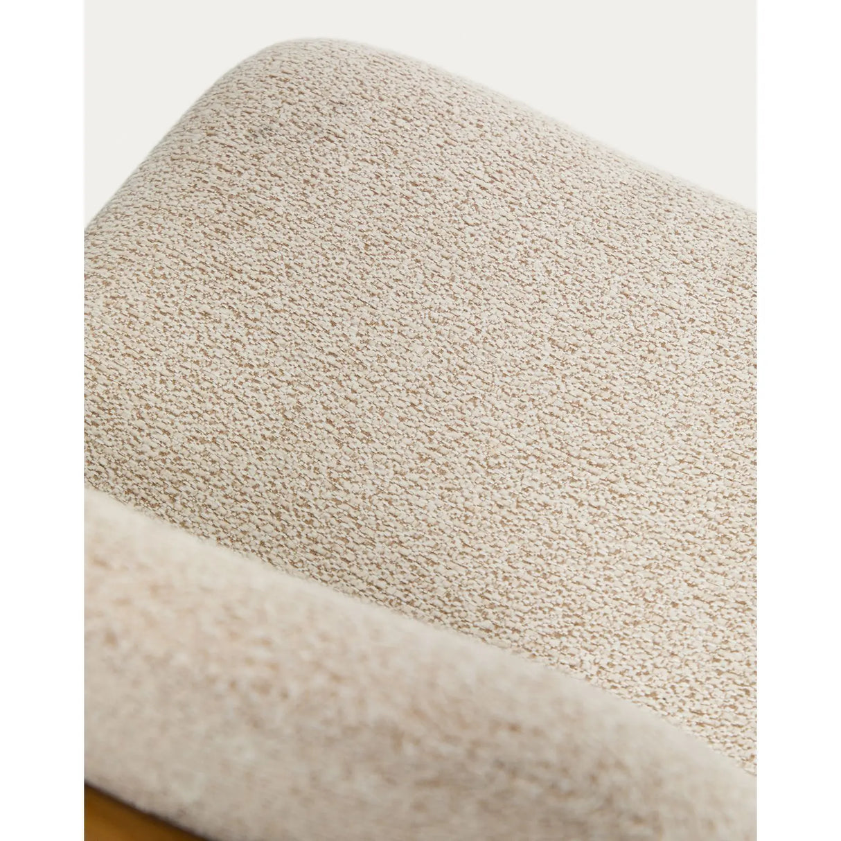 Hocker Elnor aus Chenille und Beinen aus massivem Eichenholz mit Finish, 65 cm von Kave Home – Bild 10