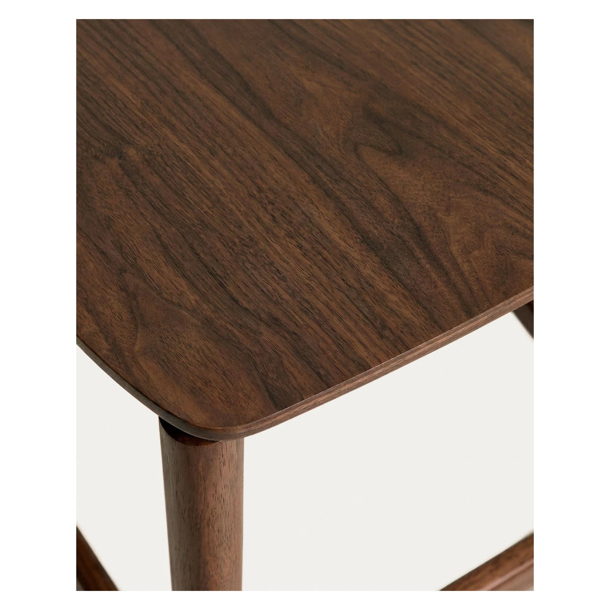 Hocker Evera aus Eichenfurnier mit naturfarbenem oder Nussbaumfinish, 65 cm von Kave Home – Bild 7