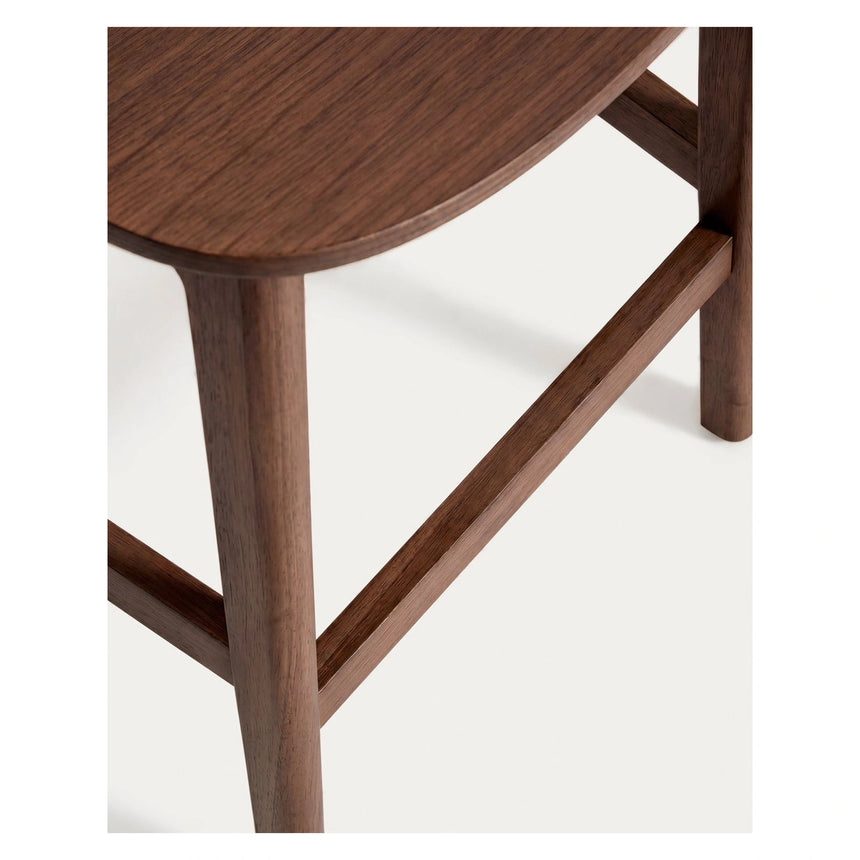 Hocker Ludara aus Eichenfurnier mit Nussbaumfinish oder Naturfinish, 65 cm von Kave Home – Bild 10