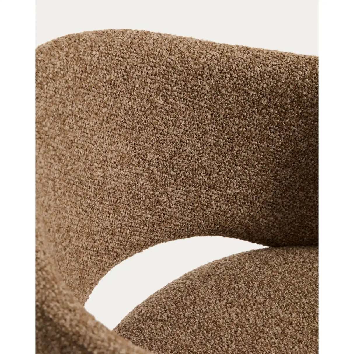 Hocker Maina aus dicker Chenille und Stahlbeinen mit Beschichtung FSC Mix Credit 65 cm von Kave Home – Bild 8
