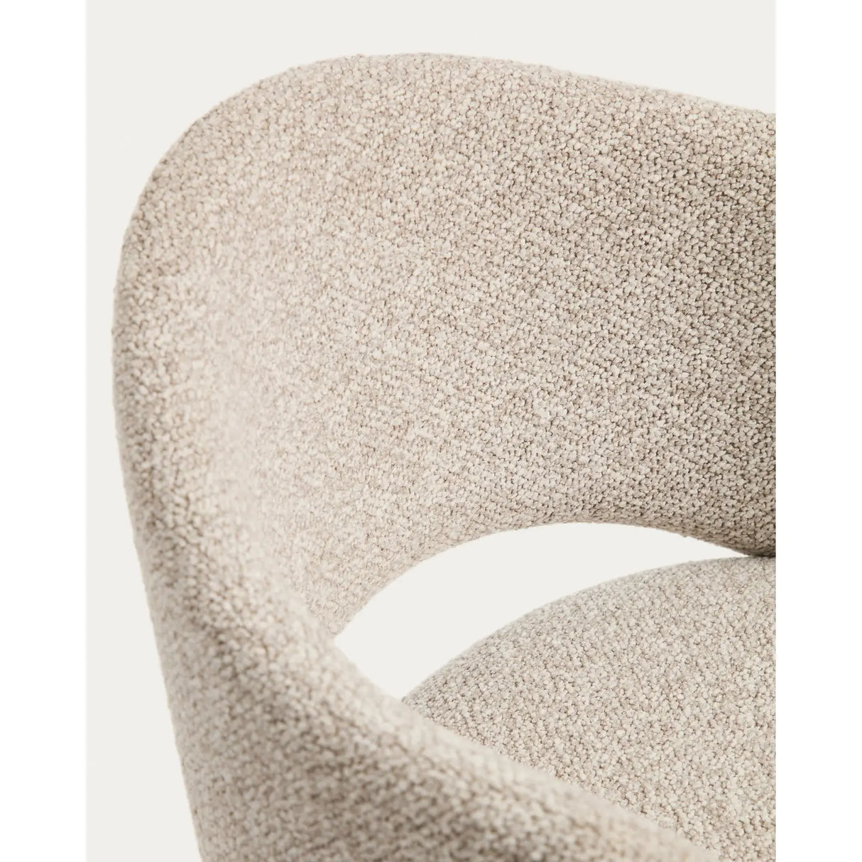Hocker Maina aus dicker beigefarbener Chenille und Stahlbeinen mit schwarzer Beschichtung FSC Mix Credit 65 cm von Kave Home – Bild 8