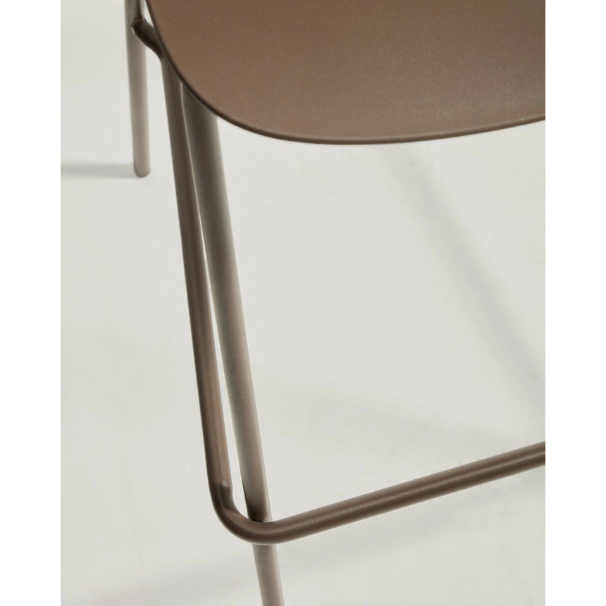 Hocker Sanile mit Stahlbeinen mit braunem Finish, 74 cm von Kave Home – Bild 11