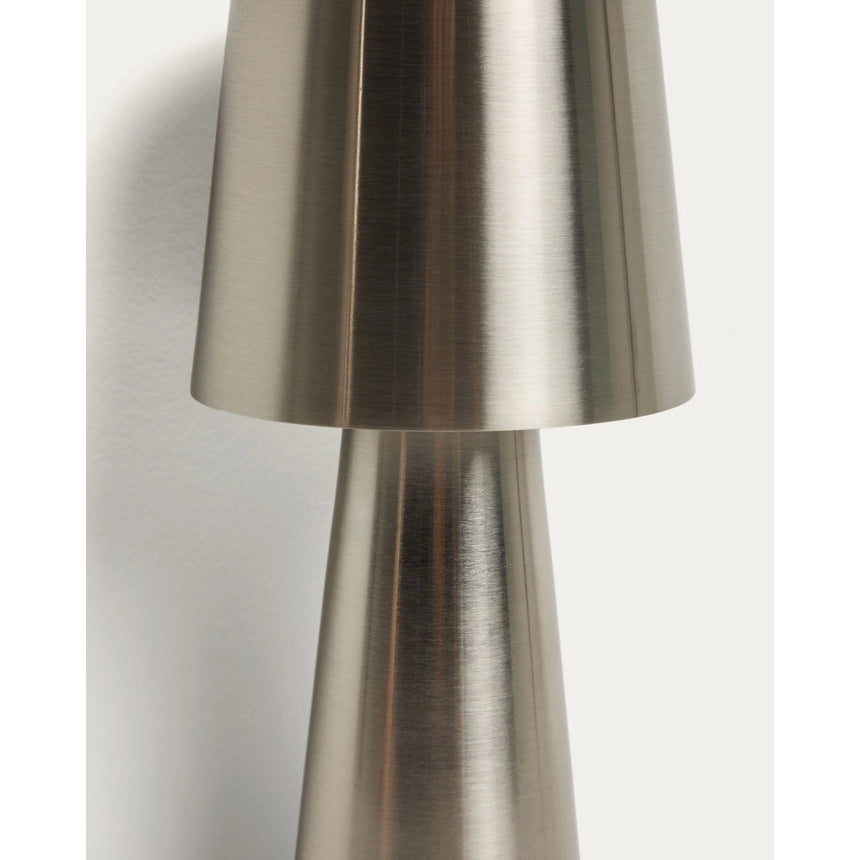 Kleine Tischlampe Arenys aus Metall mit silbern glänzendem Finish von Kave Home – Bild 11