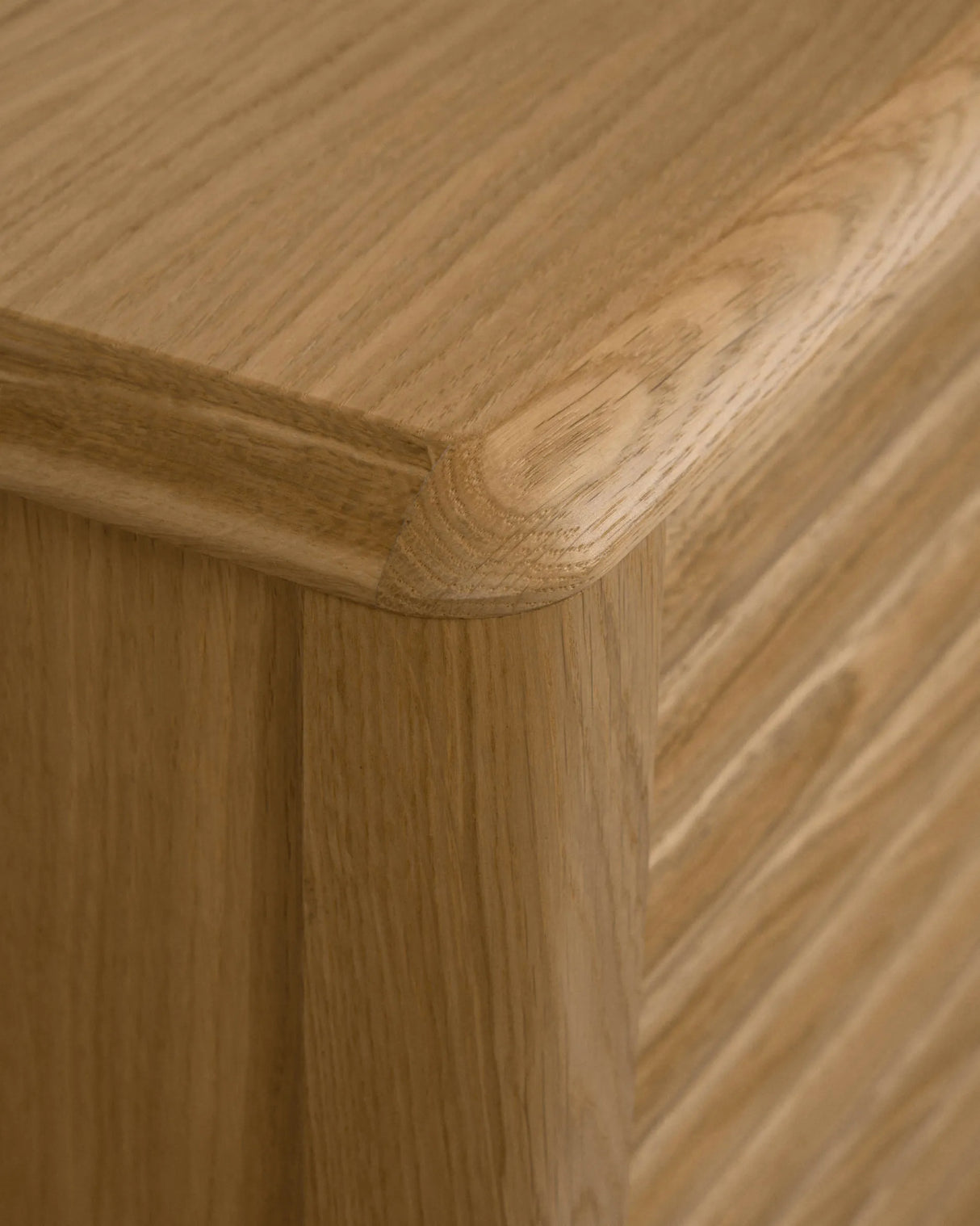 Lenon Sideboard 2 Türen 3 Schubladen Eichenholz und -furnier 155 x 86 cm FSC MIX Credit von Kave Home – Produktbild 5