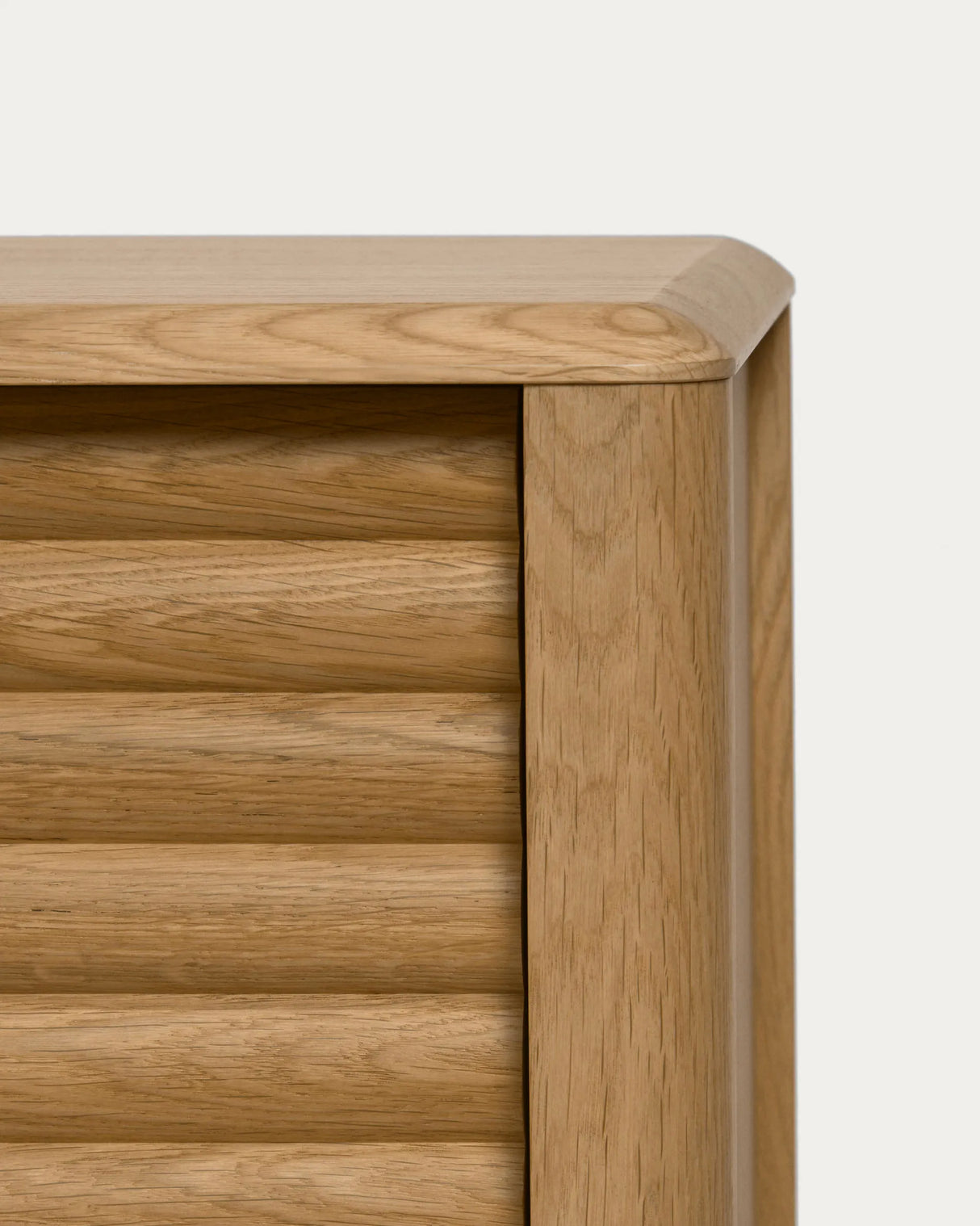 Lenon TV-Schrank 2 Türen aus massiver Eiche und Furnier 200 x 57 cm FSC MIX Credit von Kave Home – Produktbild 5