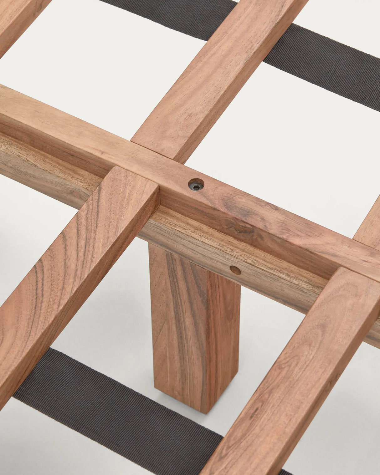 Licia Bett aus massivem Mangoholz und schwarz lackiertem Metall für Matratze von 160 x 200 cm von Kave Home – Produktbild 4