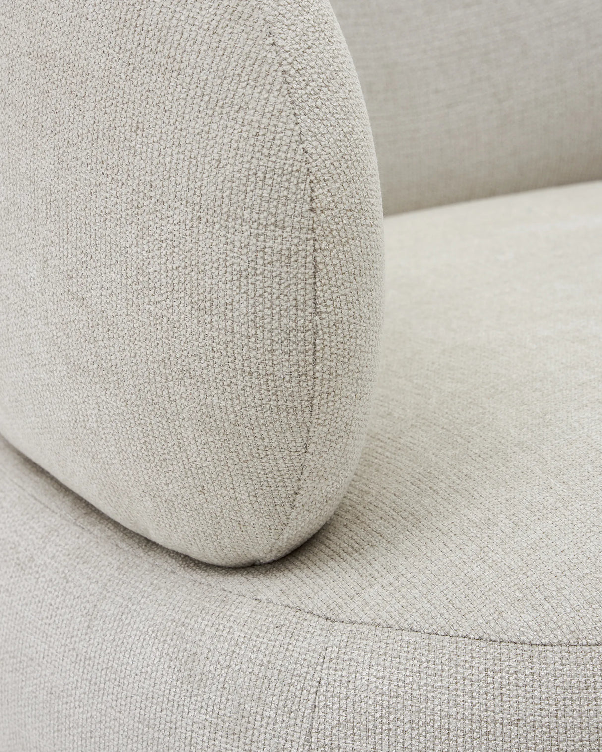 Luisa Sessel in Perle mit Beinen aus massiver Buche von Kave Home – Produktbild 3