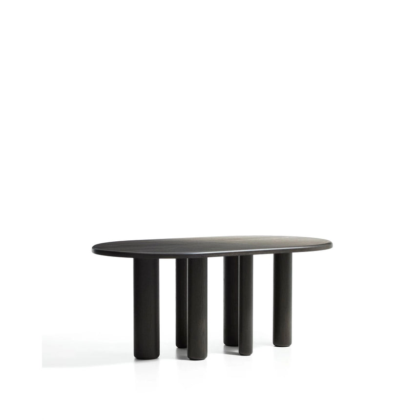 Mailen ovaler Tisch aus Eschenfurnier mit dunklem Finish Ø 180 x 105 cm von Kave Home – Bild 3