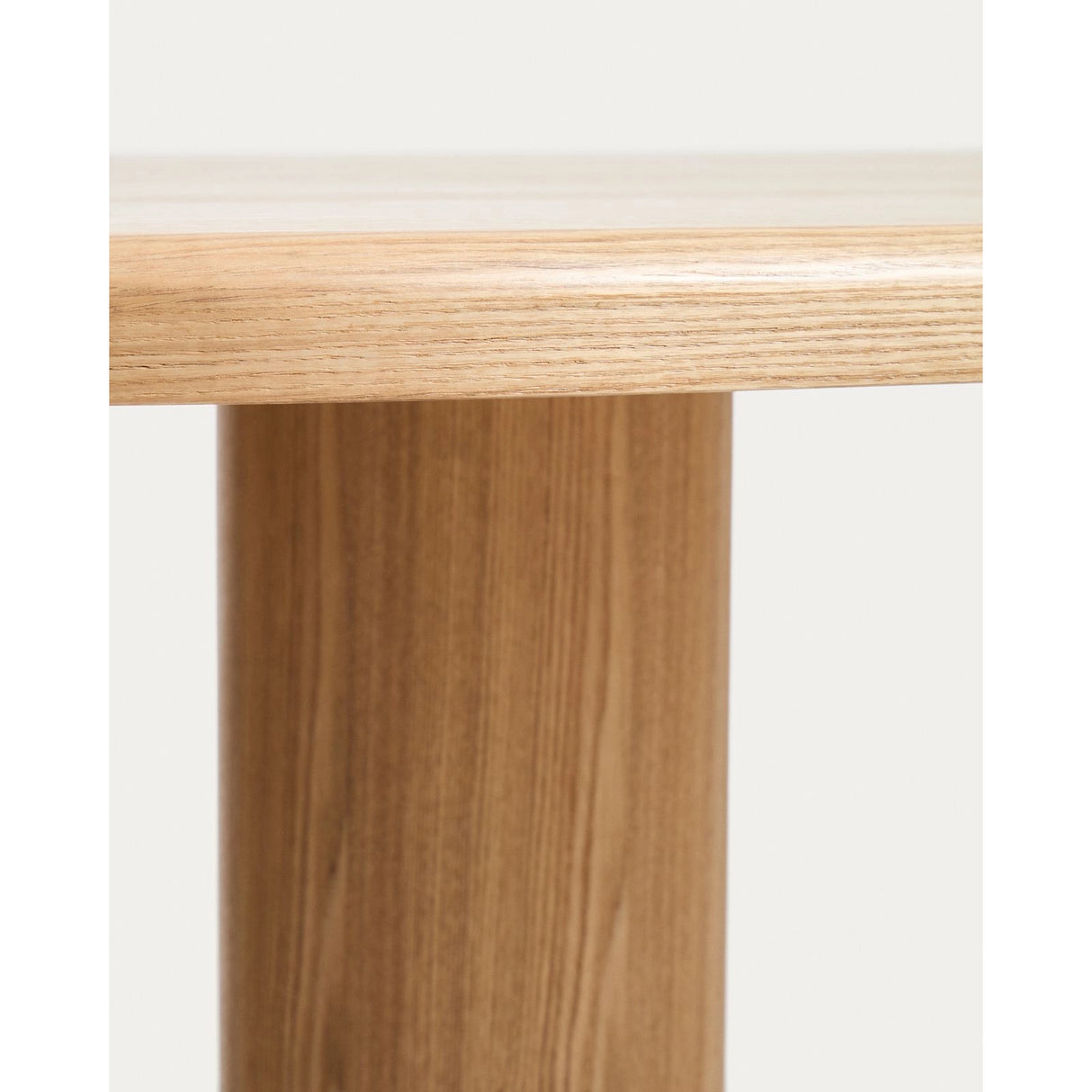 Mailen ovaler Tisch aus Eschenfurnier mit natürlichem Finish Ø 180 x 105 cm von Kave Home – Bild 6