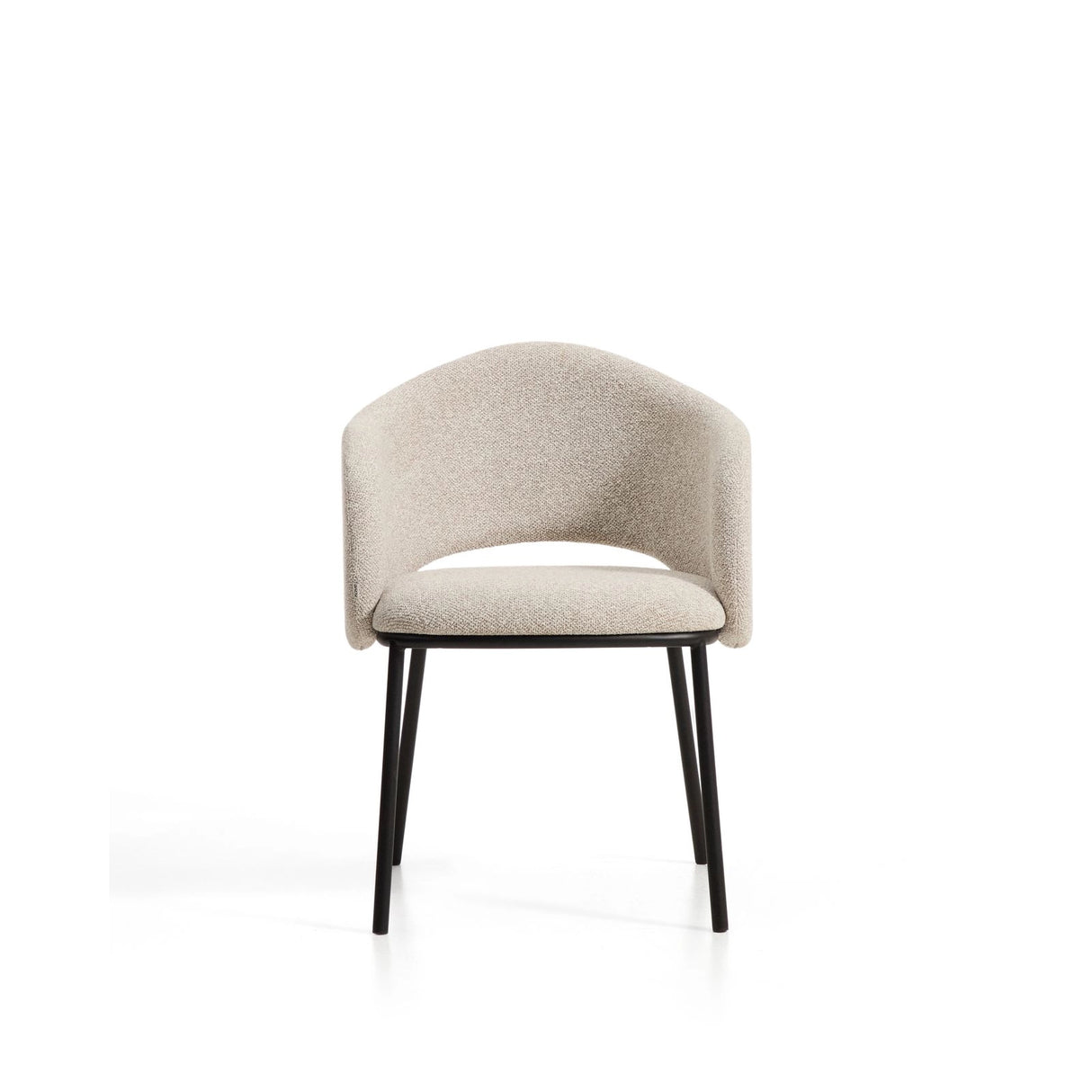 Maina Stuhl aus dicker beigefarbener Chenille mit schwarzen Stahlbeinen mit schwarzer Beschichtung FSC Mix Credit von Kave Home – Bild 5