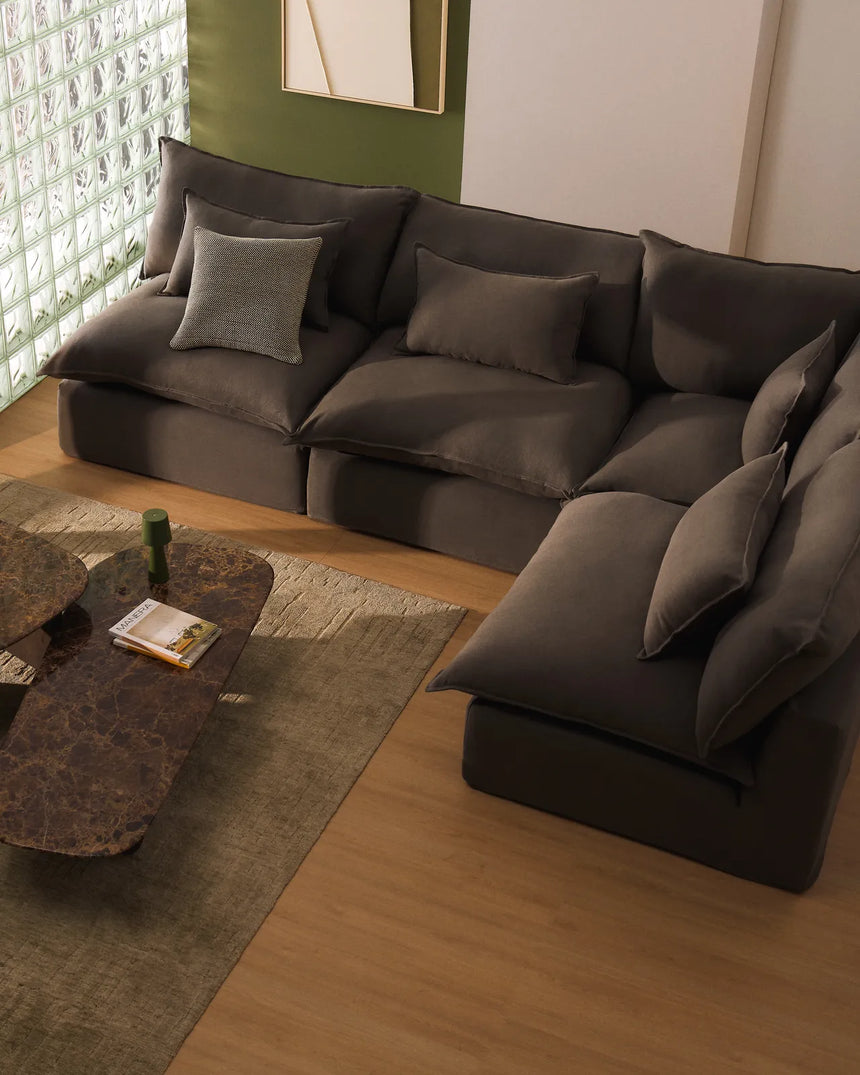 Modulares 6-Sitzer-Ecksofa Anarela mit abnehmbarem Bezug aus 100 % Leinen in Taupe, 327 x 217 cm / 217 x 327 cm, FSC Mix Credit von Kave Home – Bild 2