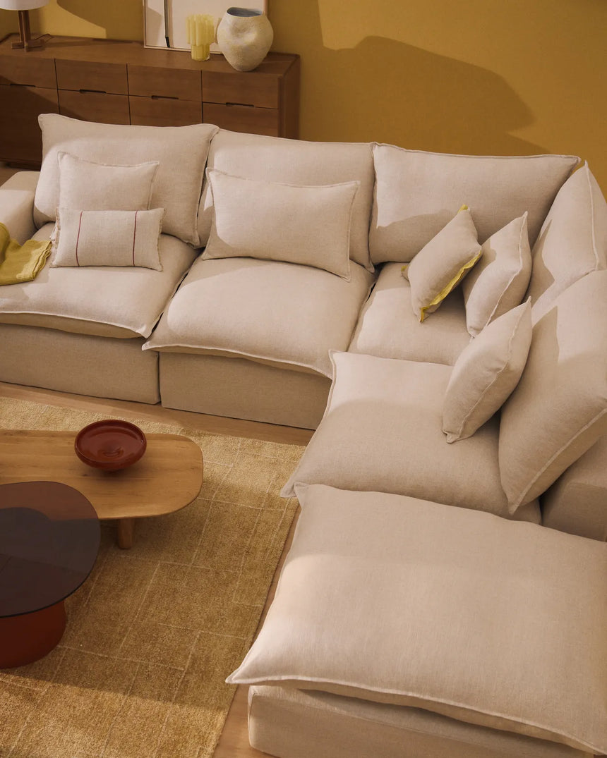 Modulares 6-Sitzer-Ecksofa Anarela mit abnehmbarem Bezug aus Leinen und Viskose in Beige, 347 x 307 cm, FSC Mix Credit von Kave Home – Bild 2