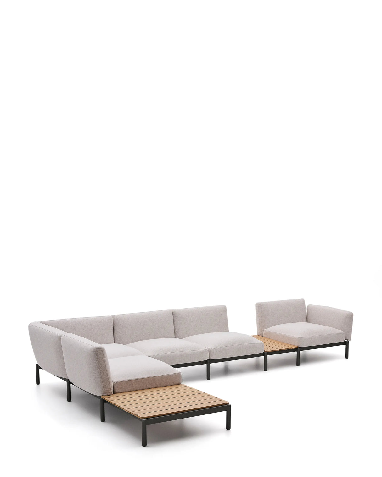 Modulares Outdoor-Ecksofa Sorells mit 5 Sitzplätzen mit beigefarbener Polsterung und grünem Aluminium, mit Tischen aus Teakholz, 277 x 446 cm, FSC 100 % von Kave Home – Produktbild 9