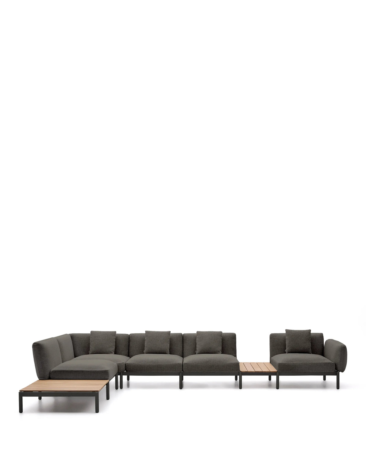 Modulares Outdoor-Ecksofa Sorells mit 5 Sitzplätzen mit grauer Polsterung und grauem Aluminium, mit Tischen aus Teakholz, 277 x 446 cm, FSC 100 % von Kave Home – Produktbild 13