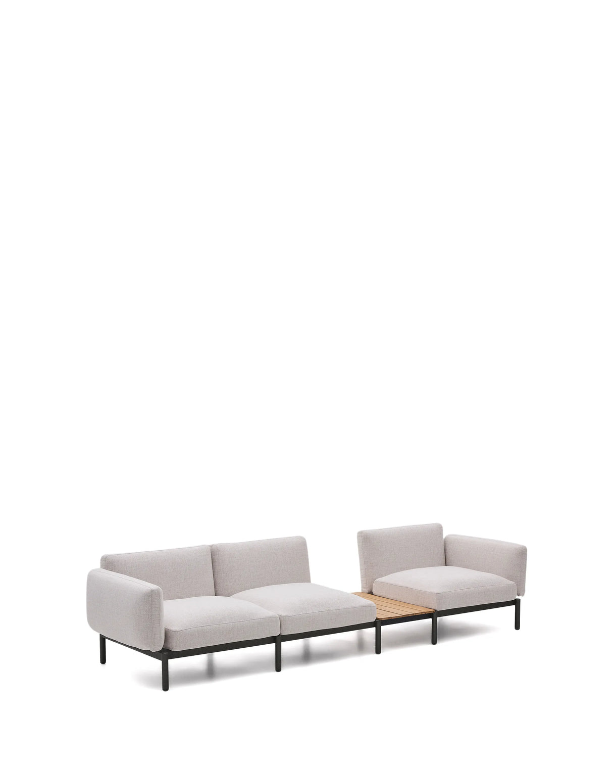 Modulares Outdoor-Sofa Sorells mit 3 Sitzplätzen mit beigefarbener Polsterung und grauem Aluminium, mit Tisch aus Teakholz, 341 x 113 cm, FSC 100 % von Kave Home – Produktbild 6