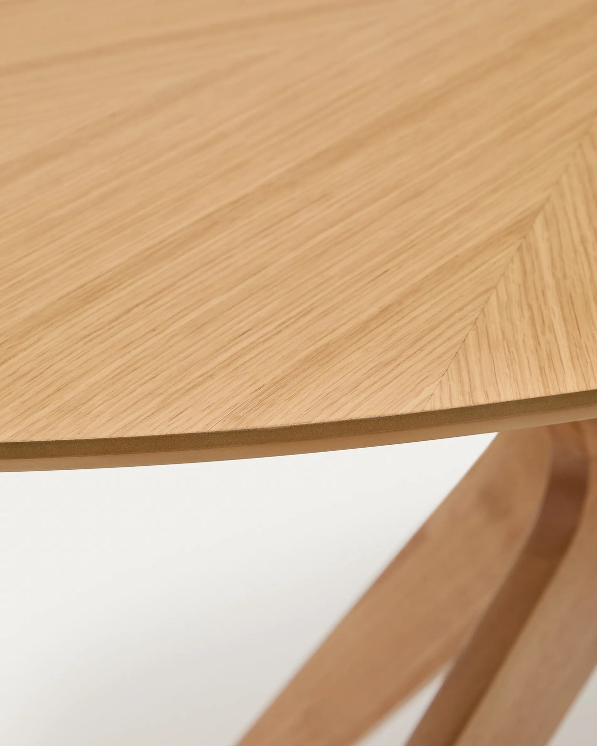 Naanim Tisch aus Eichenfurnier 180 x 110 cm von Kave Home – Produktbild 2