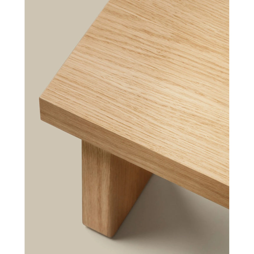 Oaq Couchtisch aus Eichenfurnier mit natürlichem Finish 89 x 62 cm FSC Mix Credit von Kave Home – Bild 10
