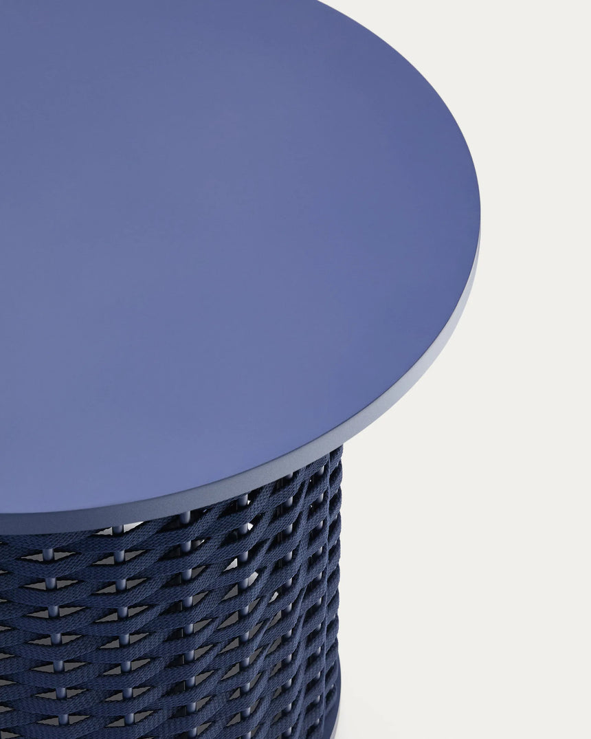 Outdoor-Beistelltisch Sedalis aus Aluminium und blauem Seil Ø50 cm von Kave Home – Produktbild 2