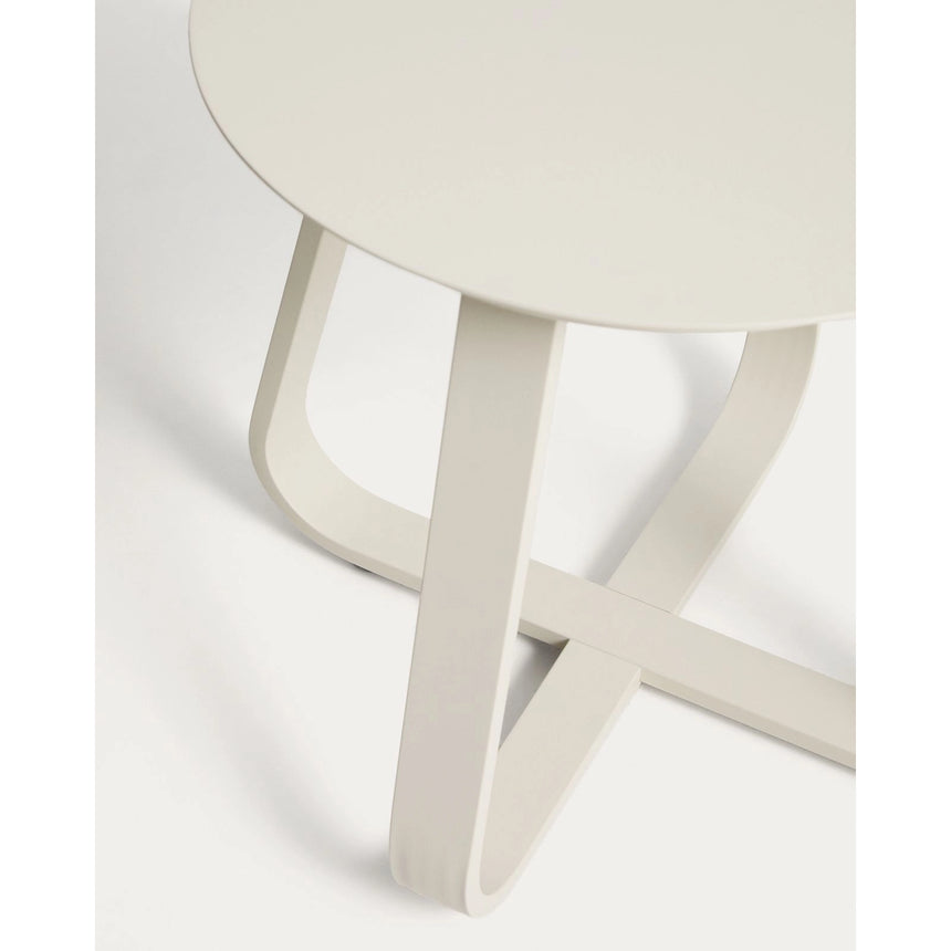 Outdoor Beistelltisch Tamaris aus ecrufarbenem Aluminium Ø 48 cm von Kave Home – Bild 4