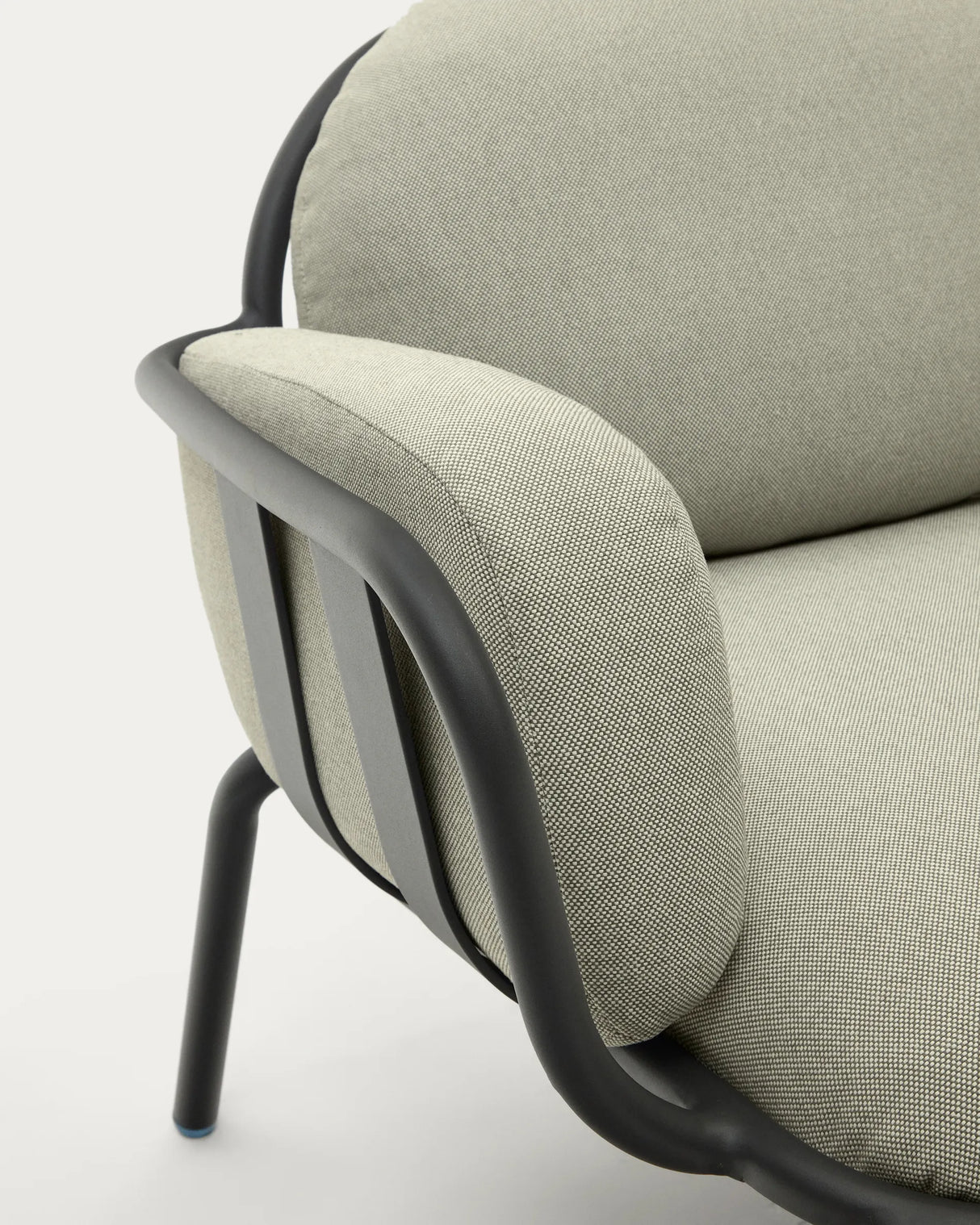 Outdoor-Sessel Joncols mit Bezug in Beige aus Aluminium mit grau lackiertem Finish von Kave Home – Produktbild 12