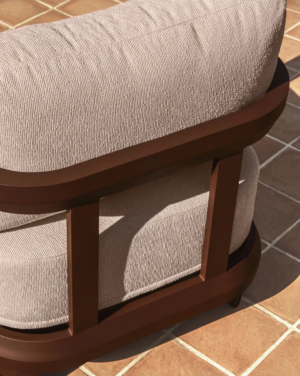 Outdoor-Sessel Nerano aus Aluminium von Kave Home – Bild 4