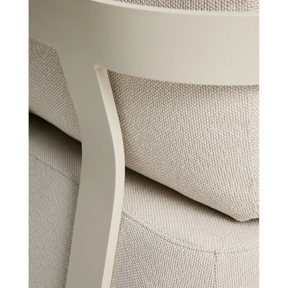 Outdoor-Sessel Tamaris aus ecrufarbenem Aluminium von Kave Home – Bild 9