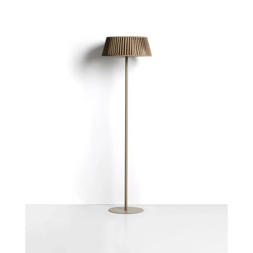 Outdoor-Solar-Stehlampe Aldet aus flachem Seil mit beigem Metallfuß, Ø 46 cm von Kave Home – Bild 1