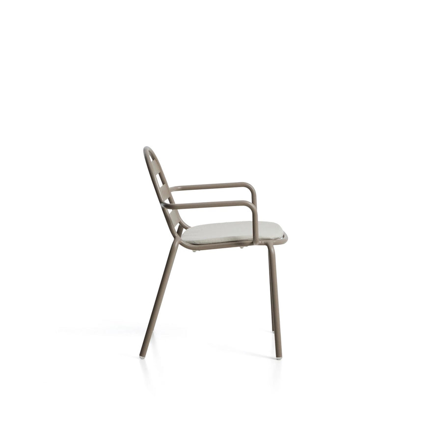 Outdoor-Stuhl Joncols aus Aluminium mit taupefarbener Lackierung von Kave Home – Bild 2