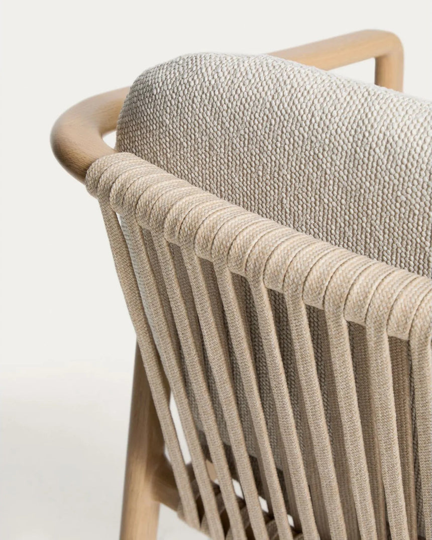 Outdoor-Stuhl Sirte aus Aluminium mit Finish in Holzoptik und écrufarbenem Seil von Kave Home – Bild 8